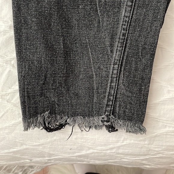 Abercrombie & Fitch Ultra High Rise Mom Jean - Picture 3 of 4